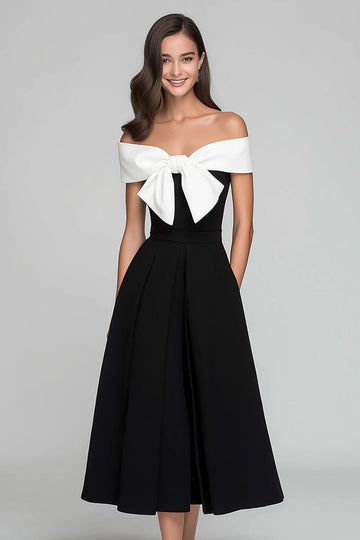 Noir et blanc Une ligne à épaules dénudées Robe longue formelle avec nœud